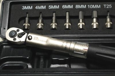 Динамометрический ключ Bikehand YC-617-2S + набор головок YC-617-2S