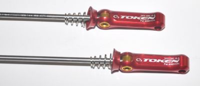 Эксцентрики Token TK2351 MTB Pyro Ti 100/135mm Red