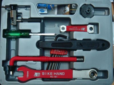 Набор инструментов Bikehand YC-728 (18 предметов) YC-728
