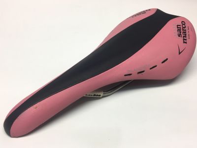 Седло Selle San Marco Caymano Bilanciata Black/Pink